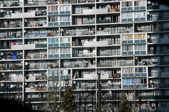  Fransa’da yaşayan Türk asıllı gençlerin yarısına yakını işsiz veya okula gitmiyor.