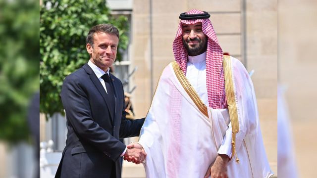 Suudi Arabistan ile Fransa 3 milyar avro değerinde 24 anlaşma imzaladı.