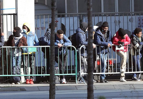 Avrupa Birliği'ne Türkiye'den yapılan iltica başvuruları azaldı.