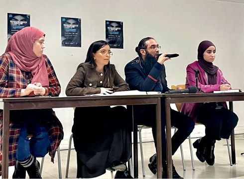 Müslüman karşıtlığı (İslamofobi) konulu konferans gerçekleştirildi.