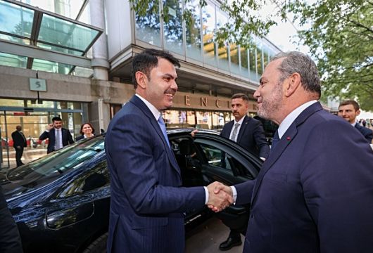 Bakanı Murat Kurum Fransa Kalkınma Ajansı CEO'su Christophe Lecourtier ile bir araya geldi.